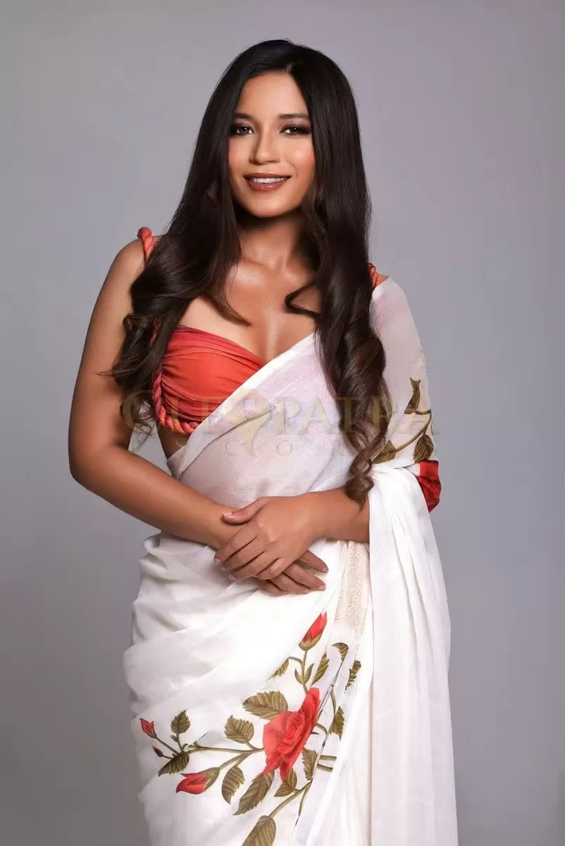 Aaditi, Indian escort in Paddington