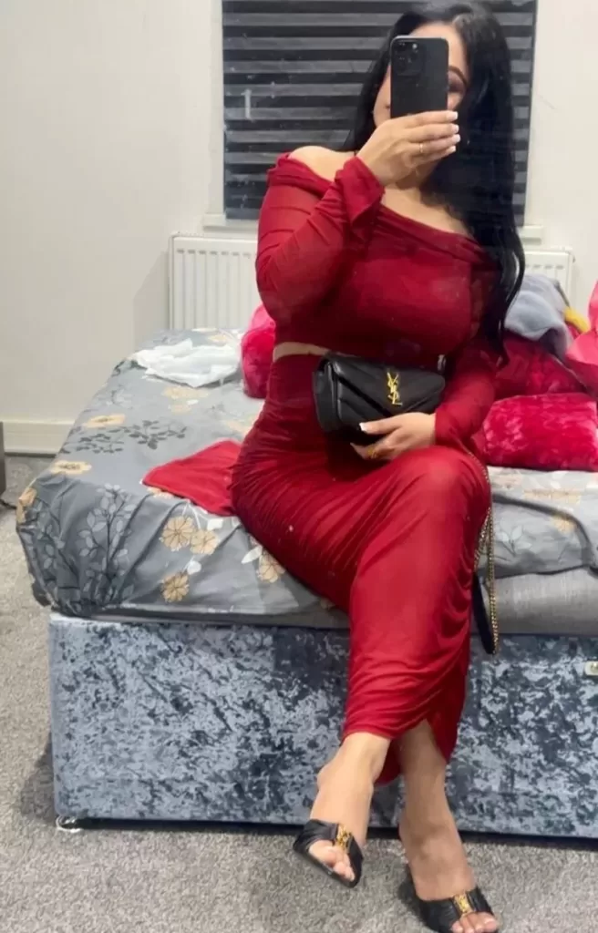 Priyanka, Indian escort in Paddington